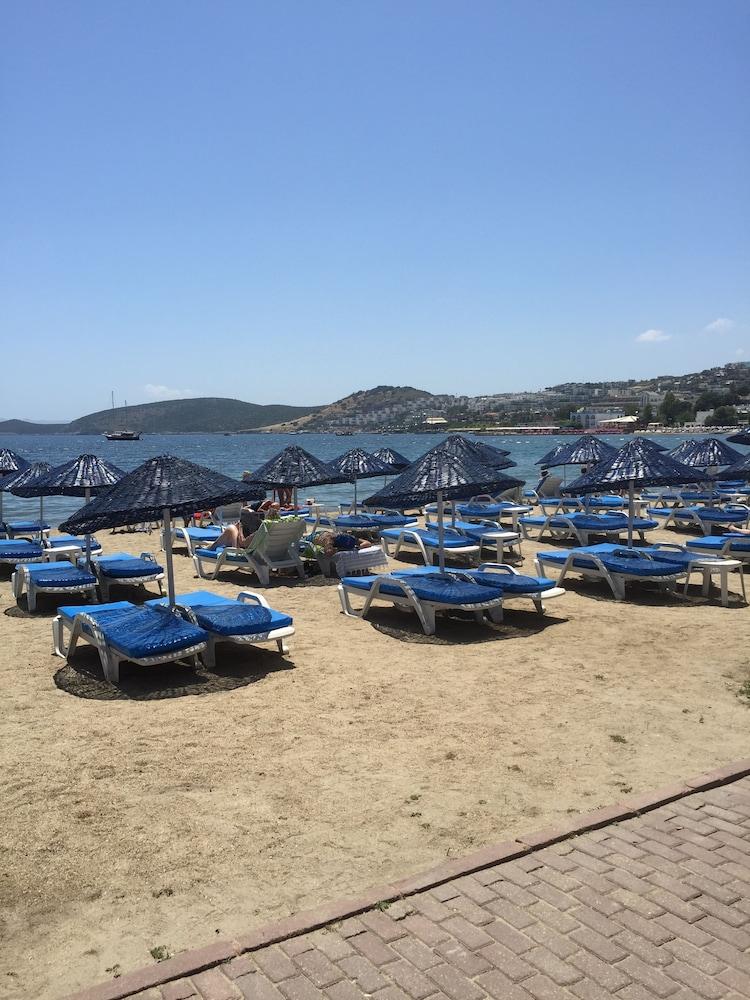 Nagi Beach Hotel Gümbet Extérieur photo