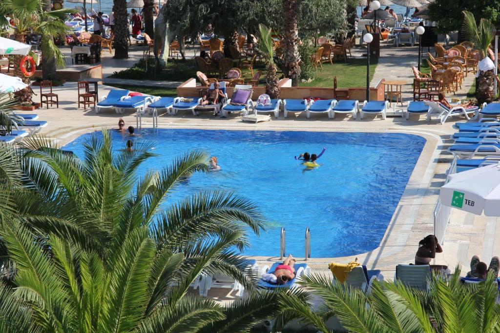 Nagi Beach Hotel Gümbet Extérieur photo
